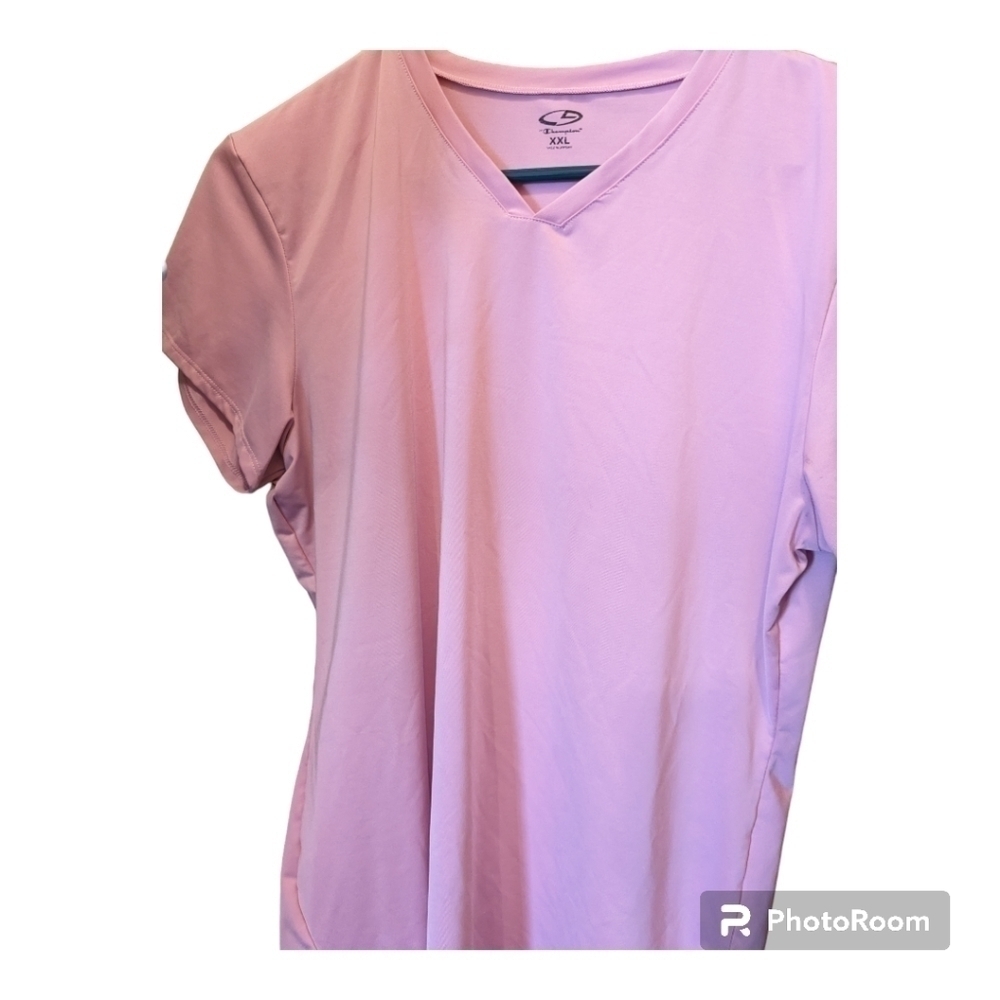 Champion vneck T-shirt